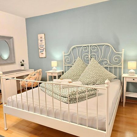 Doppelzimmer 2 I Geteiltes Bad & Kueche I Mit Dem Zug Nur 4 Min Bis Zum Hauptbahnhof Фрайбург Экстерьер фото